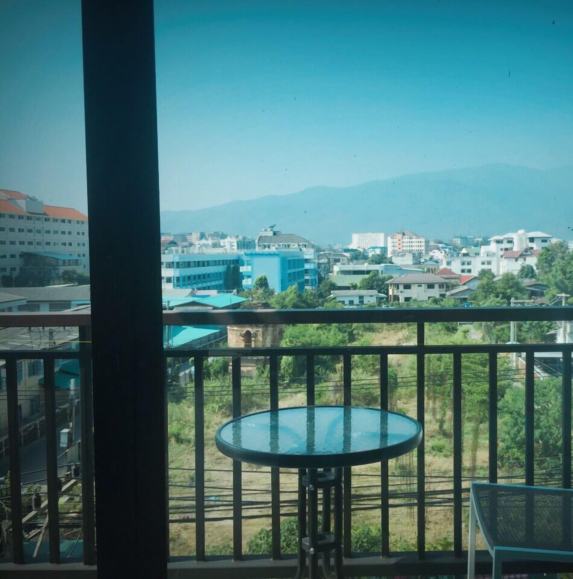 Rinrada Loft Resident Hotell Chiang Mai Eksteriør bilde
