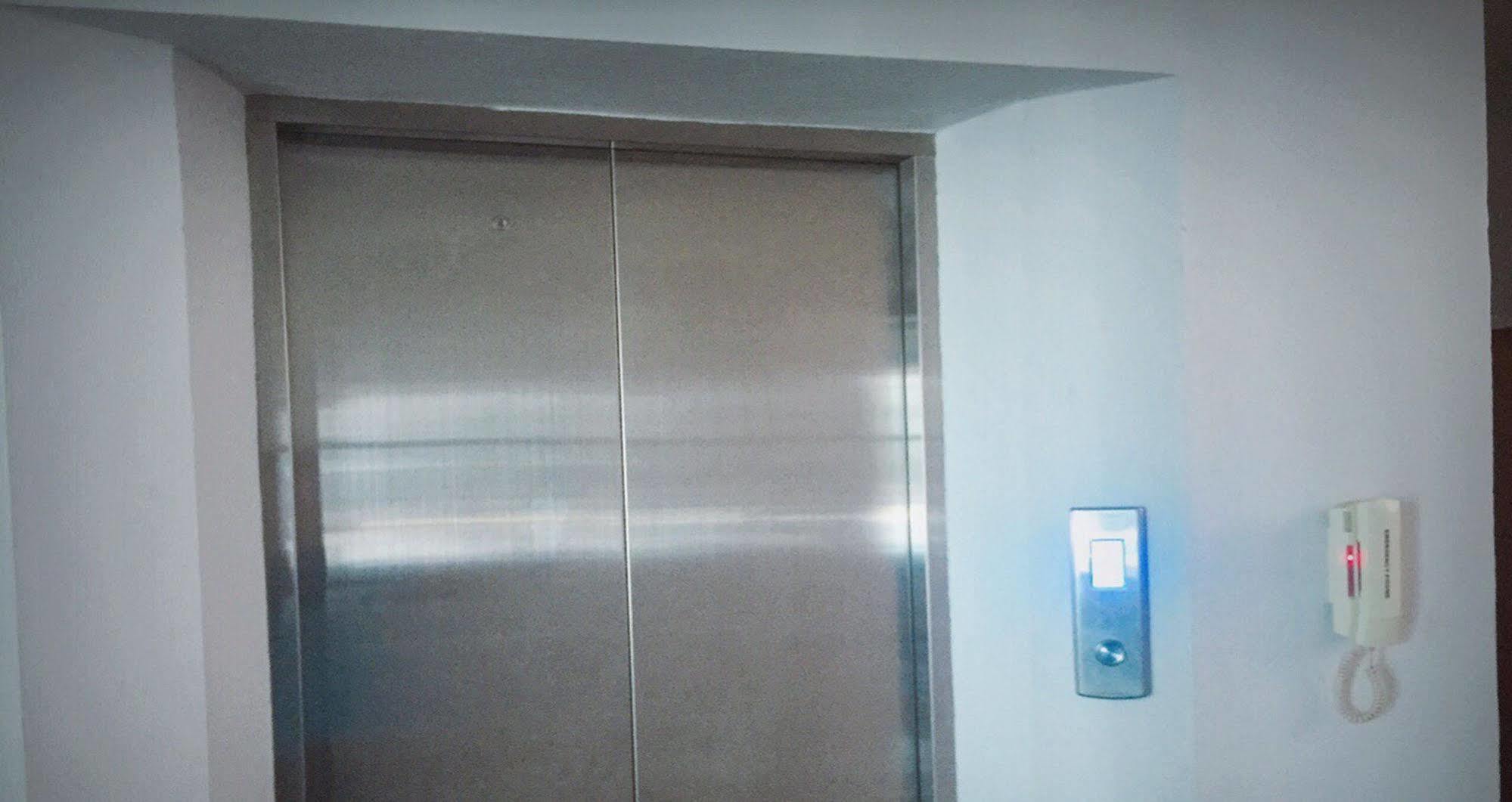 Rinrada Loft Resident Hotell Chiang Mai Eksteriør bilde